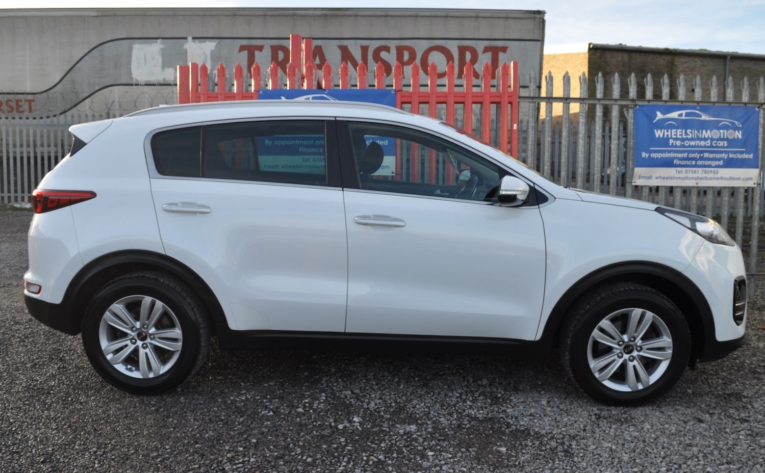 Used Kia Sportage 2017 for sale - 76881995: Photo 2