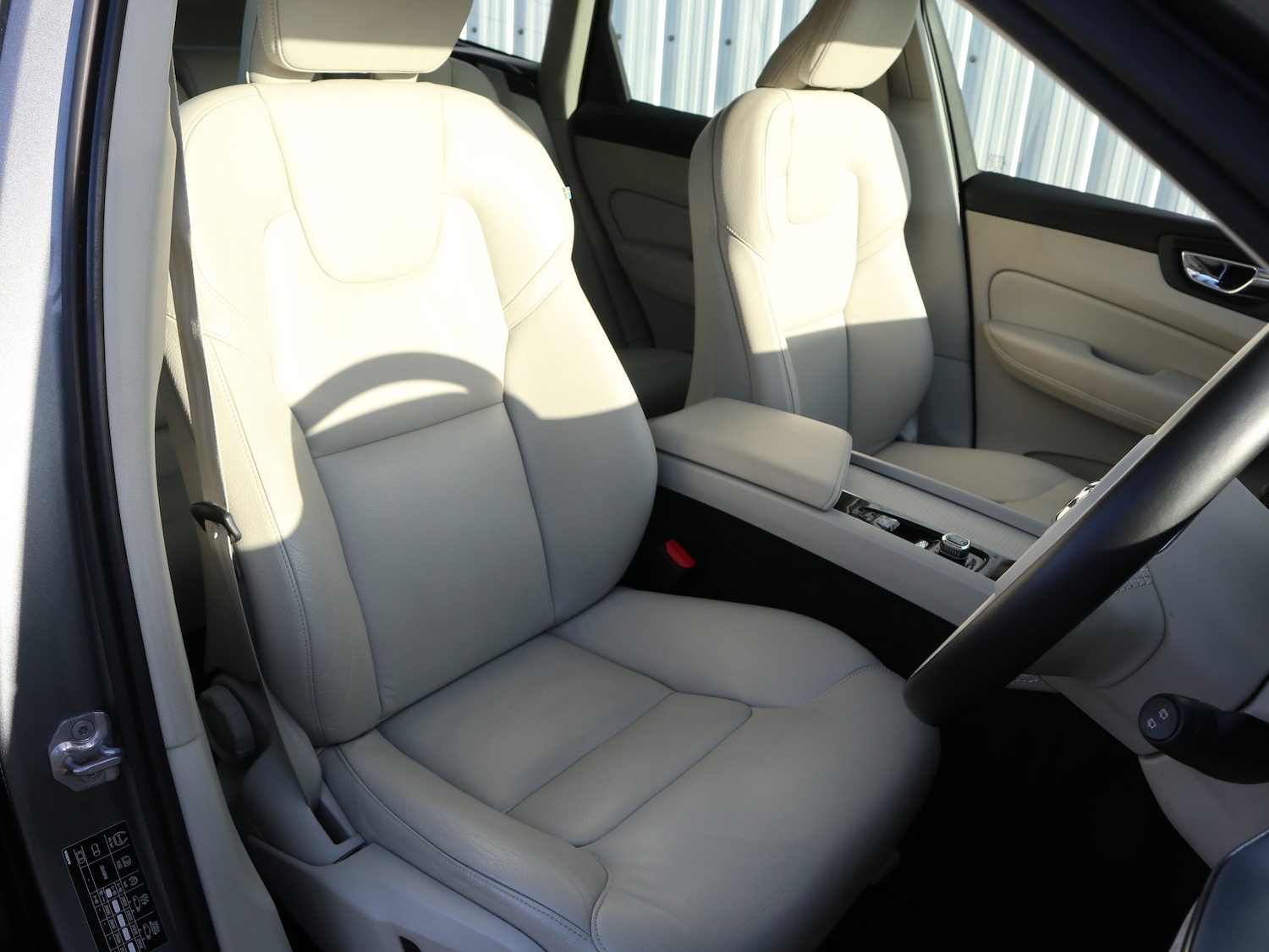 Used Volvo XC60 2019 for sale - 76819729: Photo 10