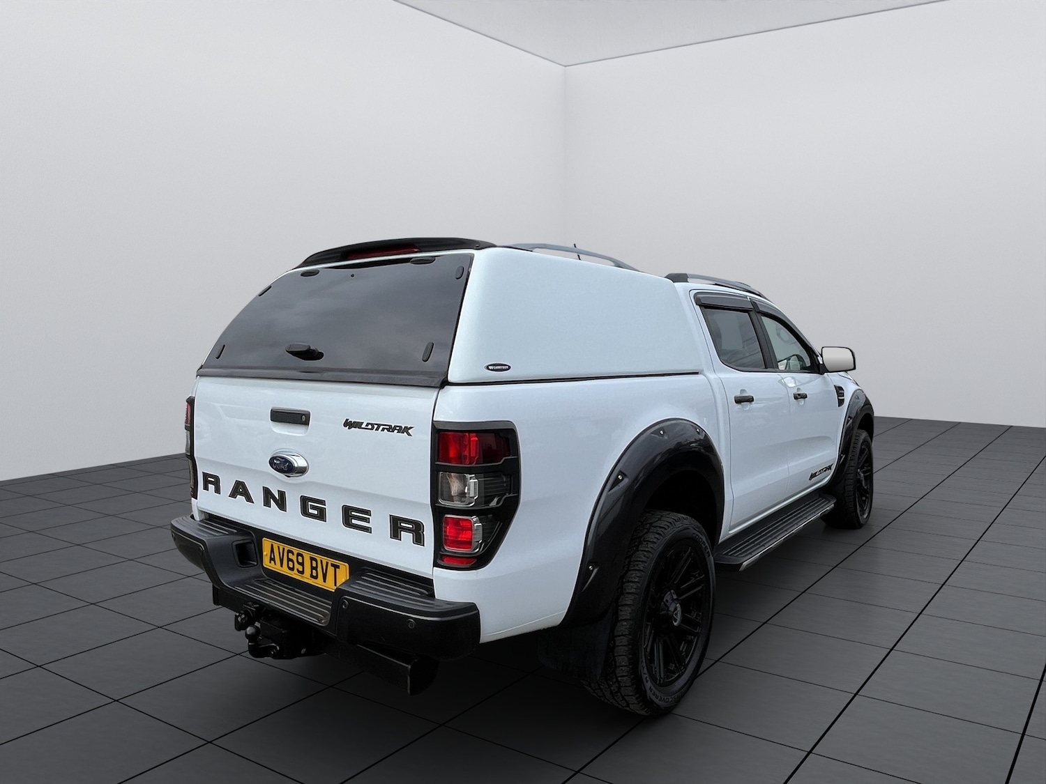 Vehicle 33