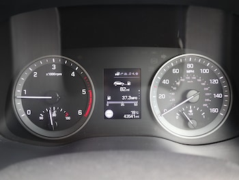 Used Hyundai TUCSON 2017 for sale - 79385862: Photo