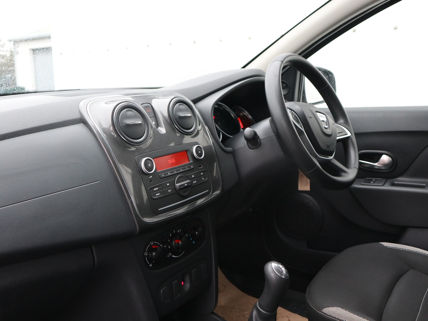 Used Dacia Sandero Stepway 2018 for sale - 77148603: Photo 19