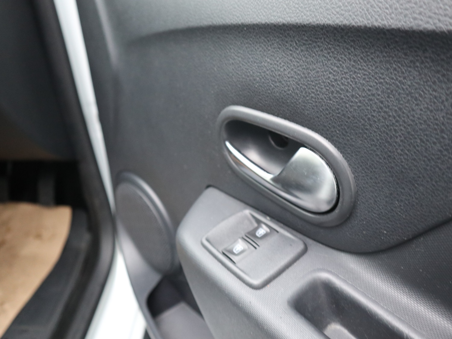 Used Dacia Sandero Stepway 2018 for sale - 77148603: Photo 9