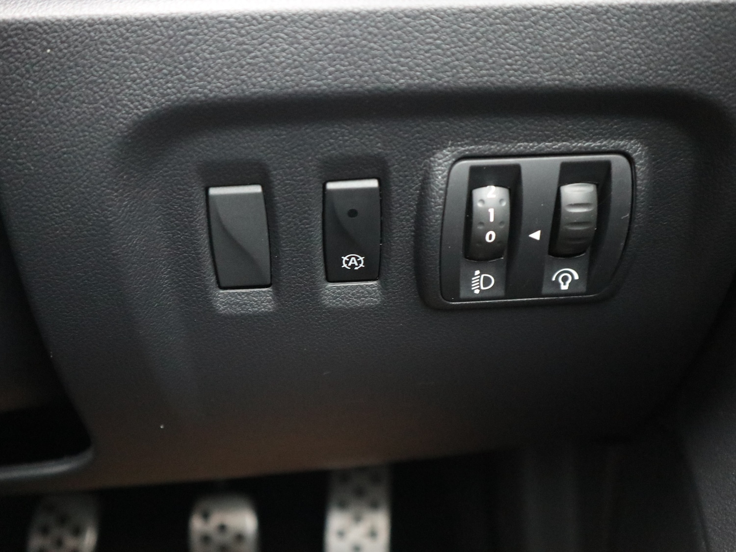 Used Renault Captur 2016 for sale - 77287379: Photo 18