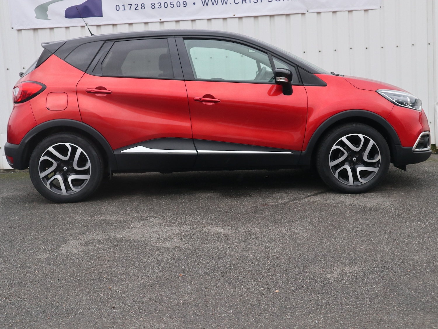 Used Renault Captur 2016 for sale - 77287379: Photo 4