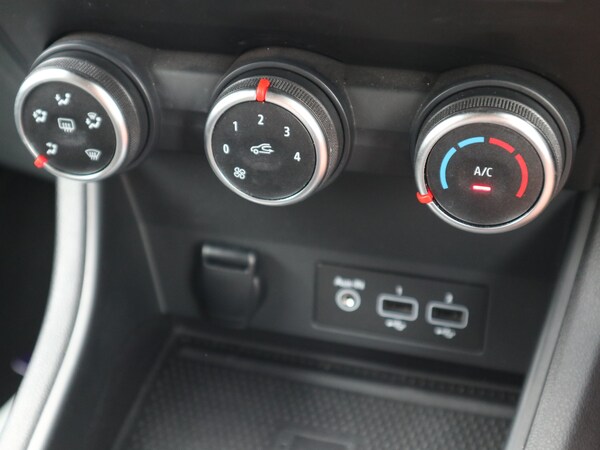 Used Renault Captur 2022 for sale - 75261443: Photo 23