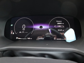 Used Renault Captur 2024 for sale - 78641298: Photo