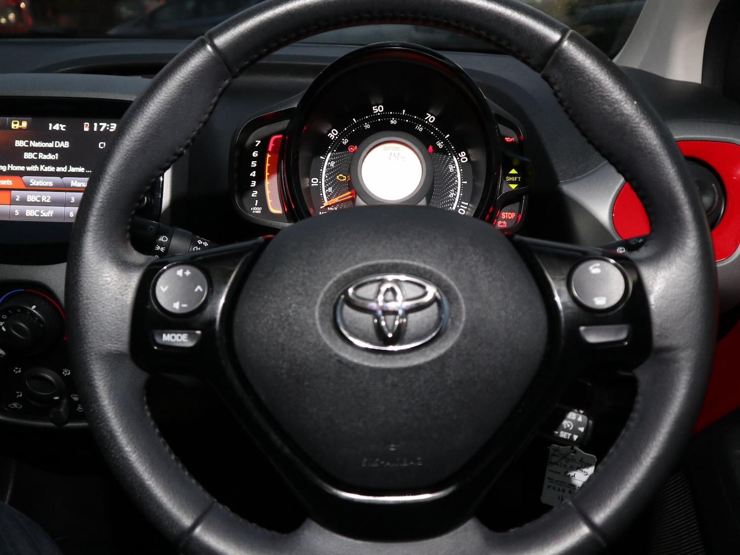 Used Toyota AYGO 2018 for sale - 76369052: Photo 8