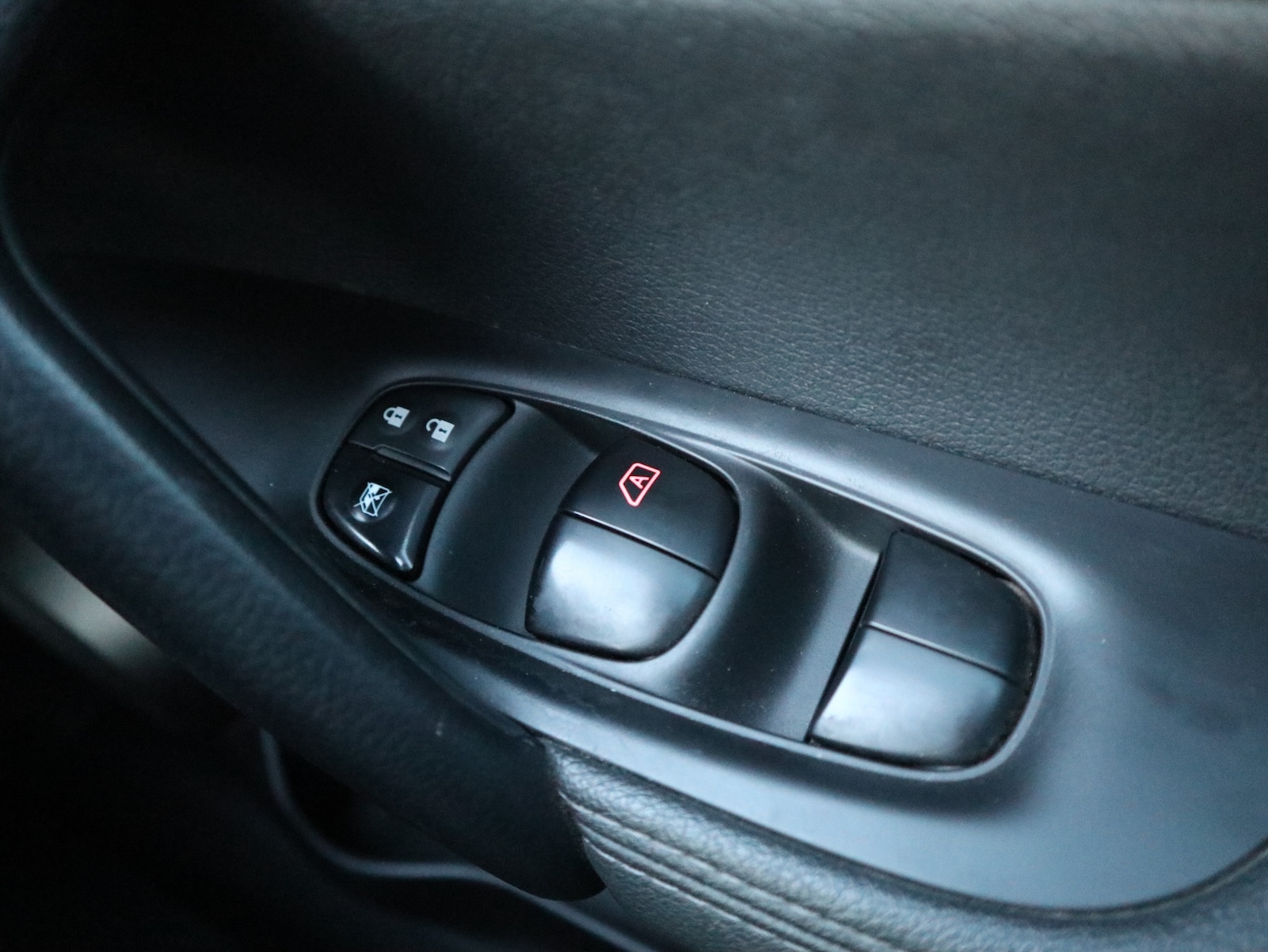 Used Nissan Qashqai 2014 for sale - 77200820: Photo 10