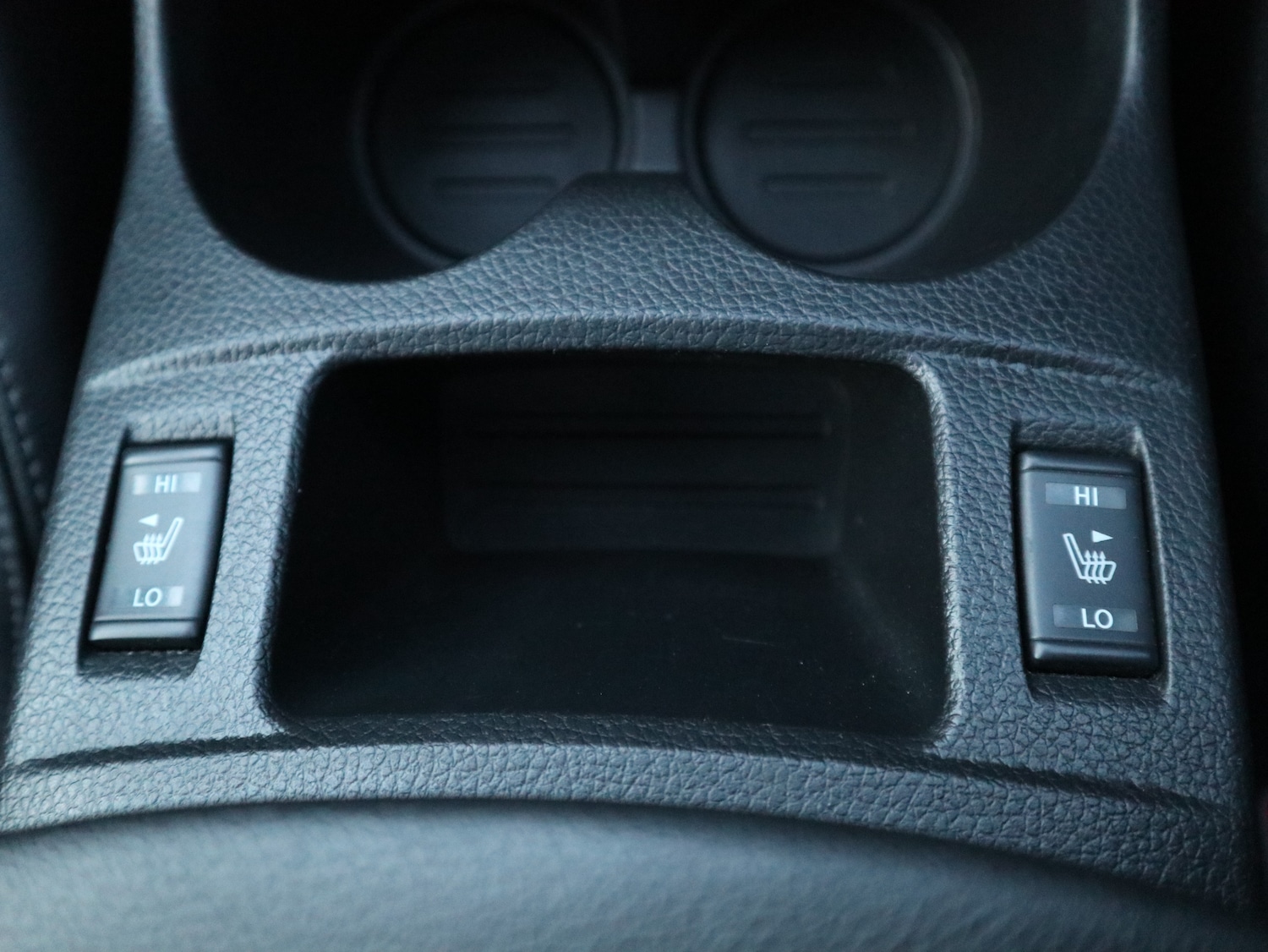 Used Nissan Qashqai 2014 for sale - 77200820: Photo 12