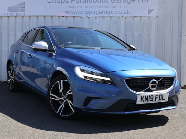 Used Volvo V40 2019 for sale - 74495512: Photo 1
