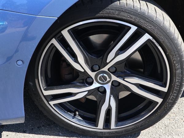 Used Volvo V40 2019 for sale - 74495512: Photo 21