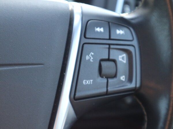 Used Volvo V40 2019 for sale - 74495512: Photo 36