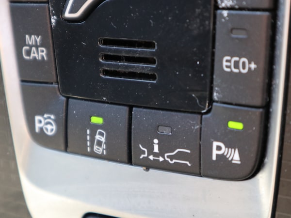 Used Volvo V40 2019 for sale - 74495512: Photo 39