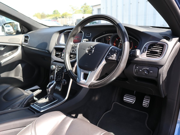 Used Volvo V40 2019 for sale - 74495512: Photo 7