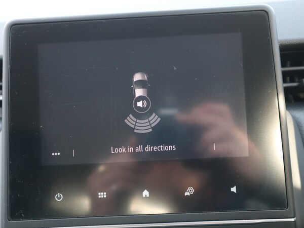 Used Renault Clio 2021 for sale - 75261430: Photo 11