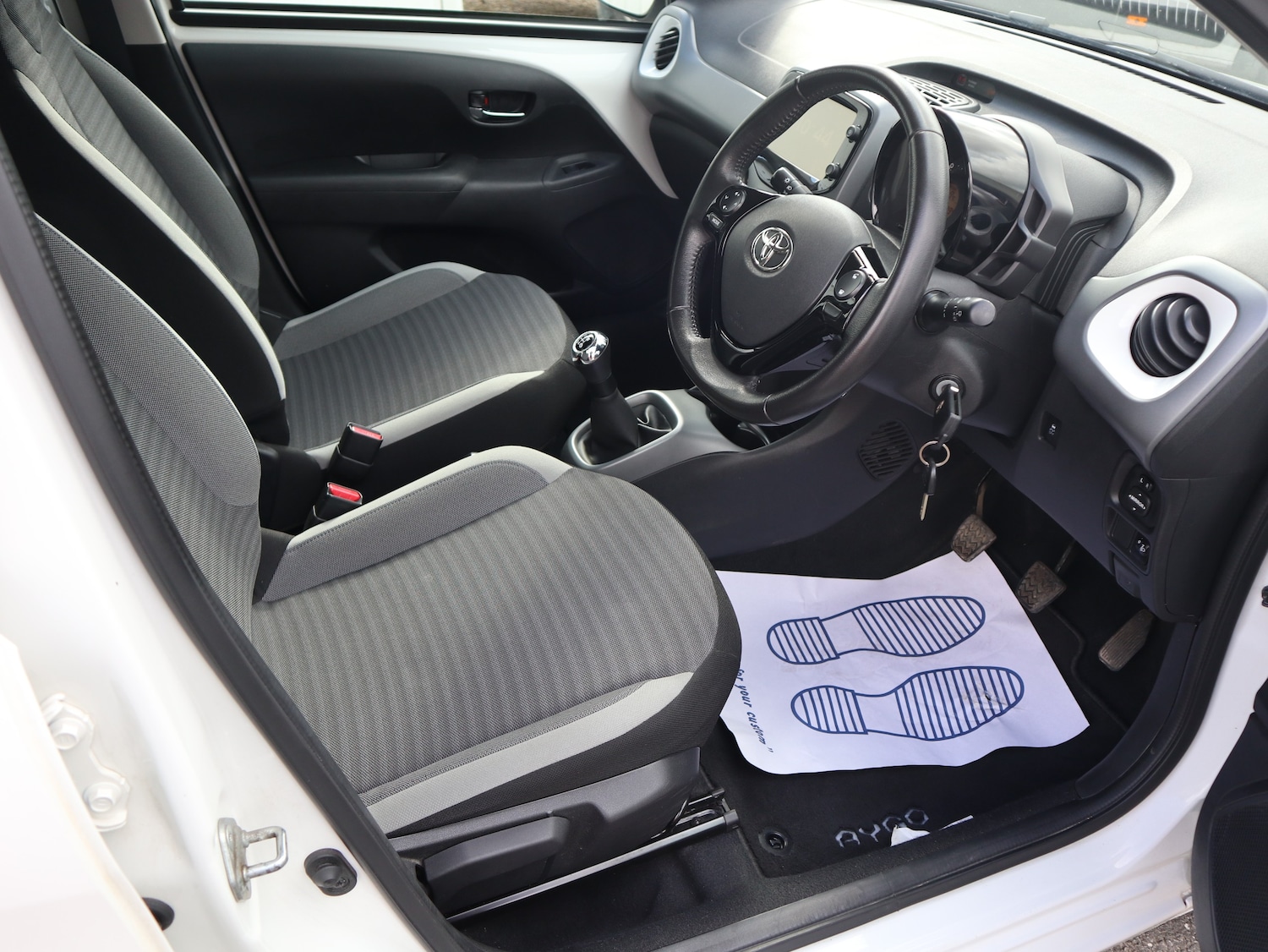 Used Toyota AYGO 2018 for sale - 78011884: Photo 5