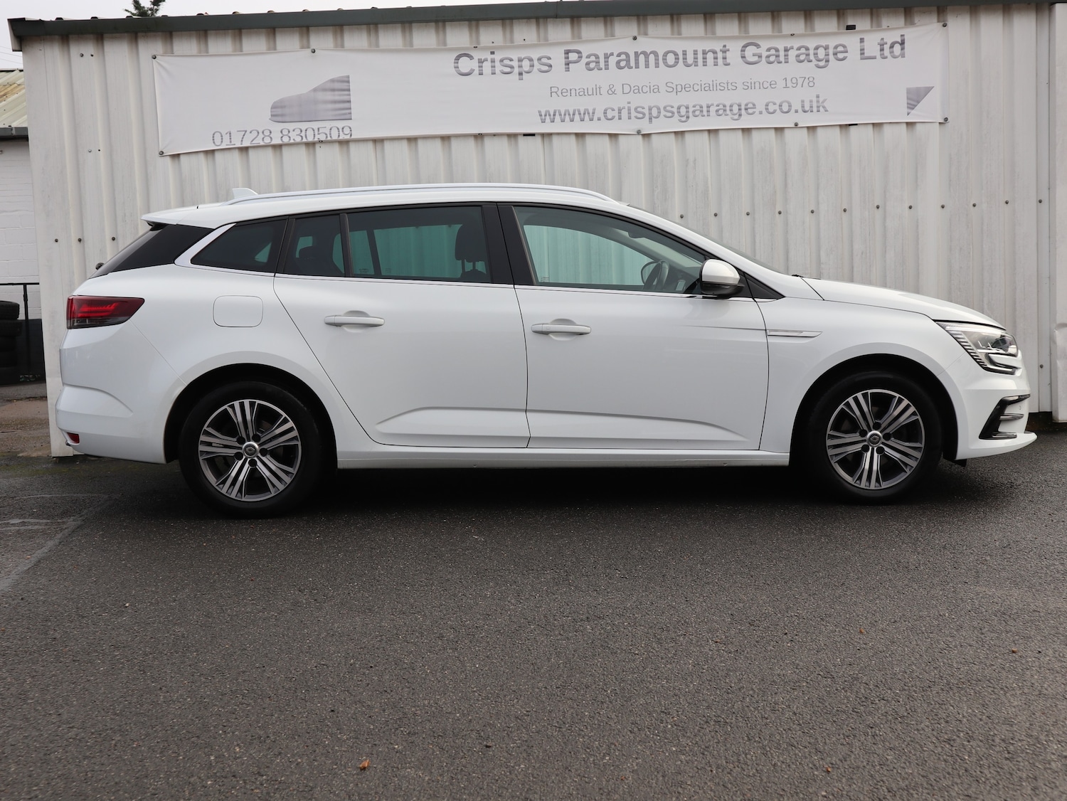 Used Renault Megane 2021 for sale - 77276790: Photo 4