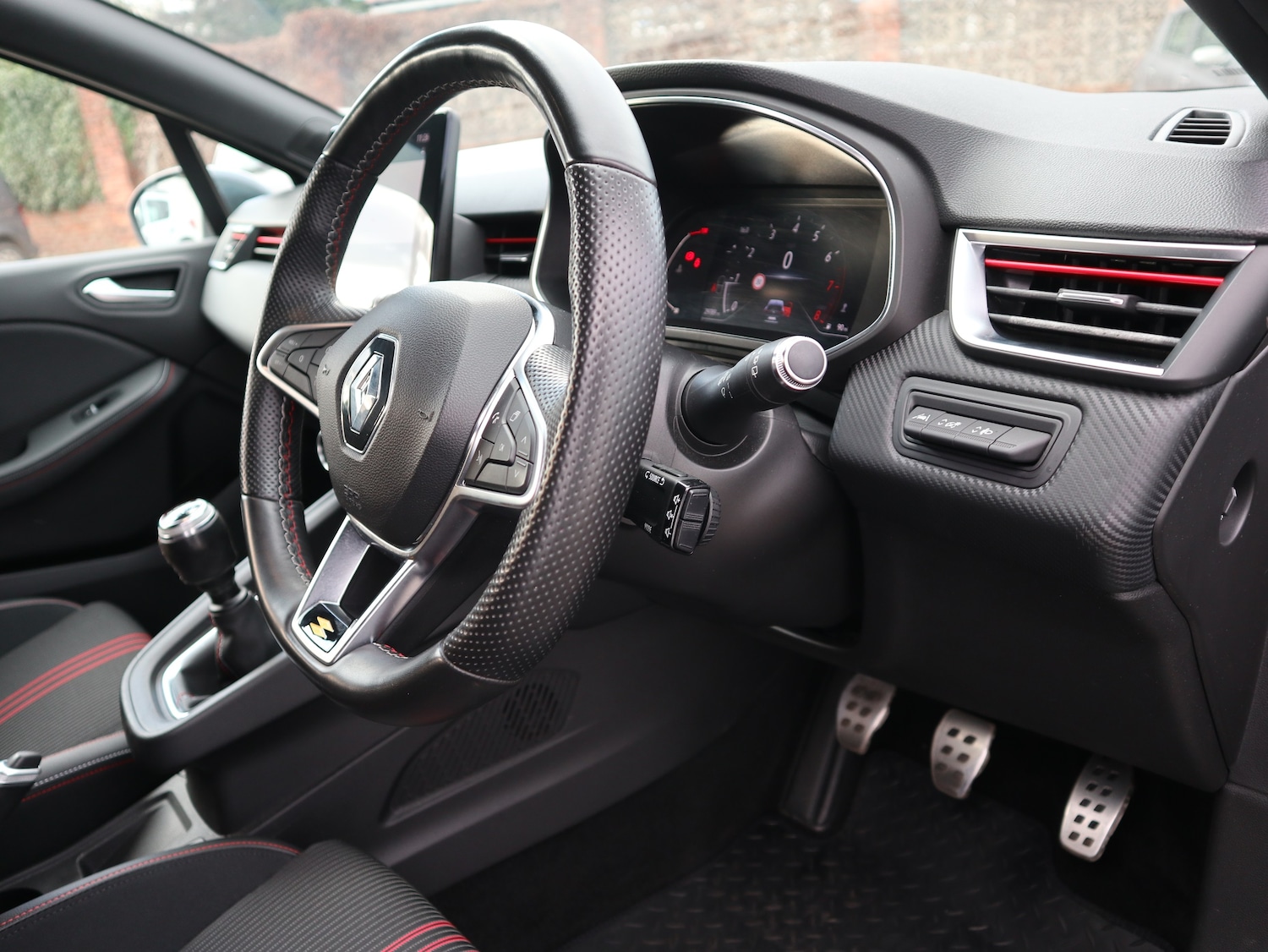 Used Renault Clio 2021 for sale - 77048355: Photo 8