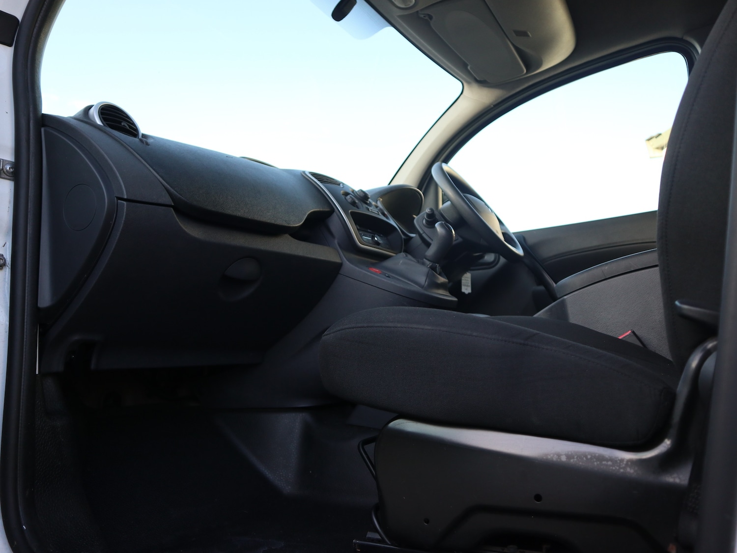 Used Renault Kangoo 2019 for sale - 77878636: Photo 18