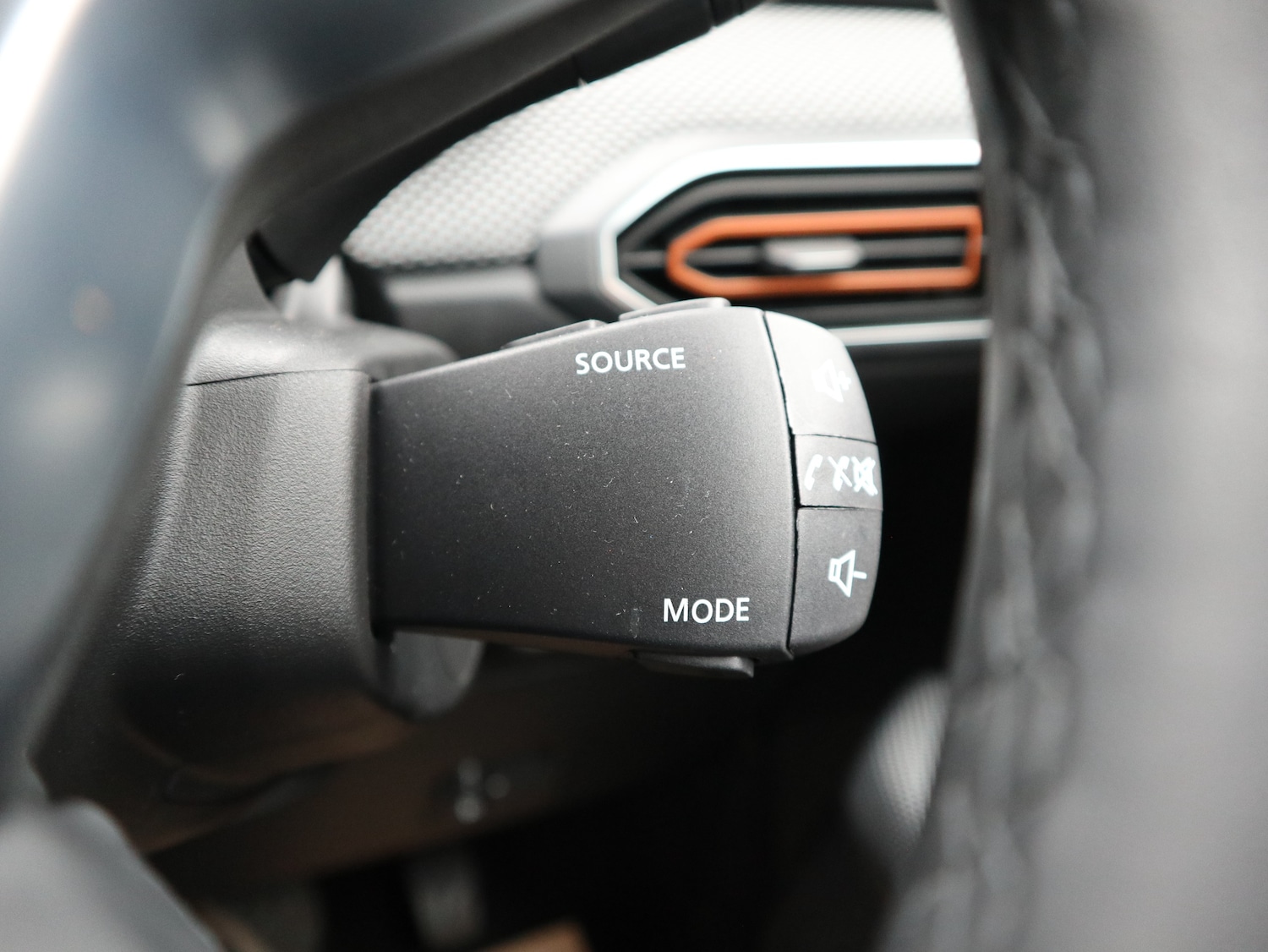 Used Dacia Sandero Stepway 2021 for sale - 76287932: Photo 17