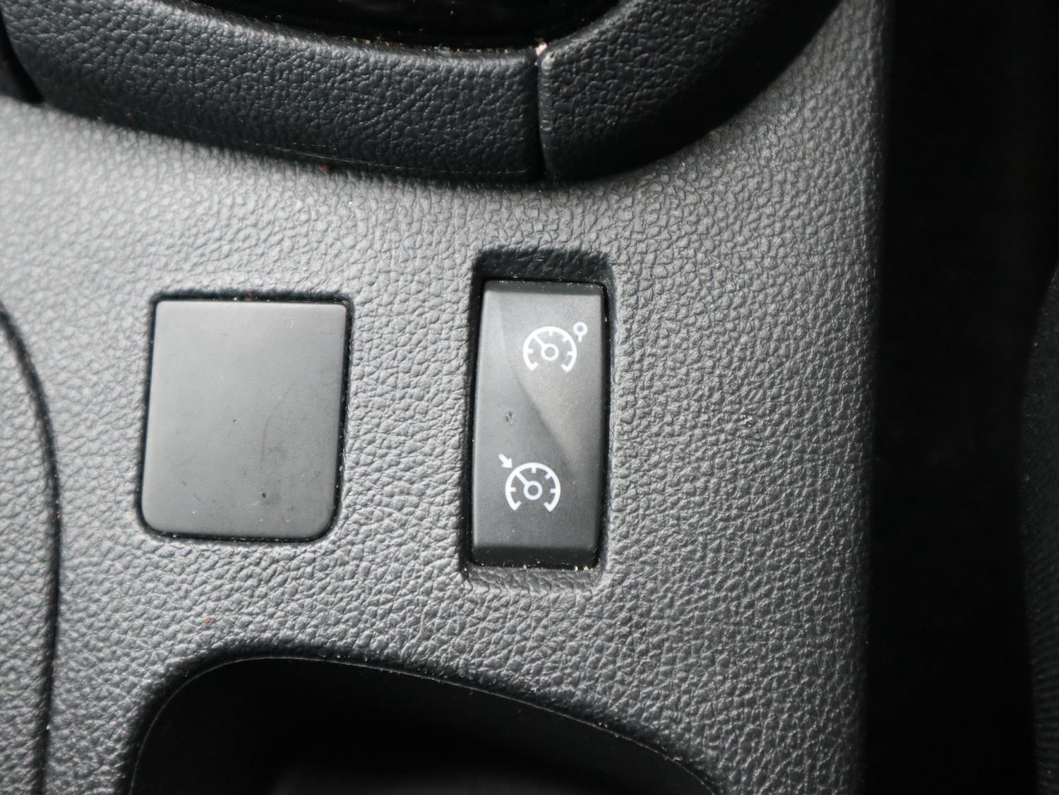 Used Renault Clio 2018 for sale - 77200818: Photo 12