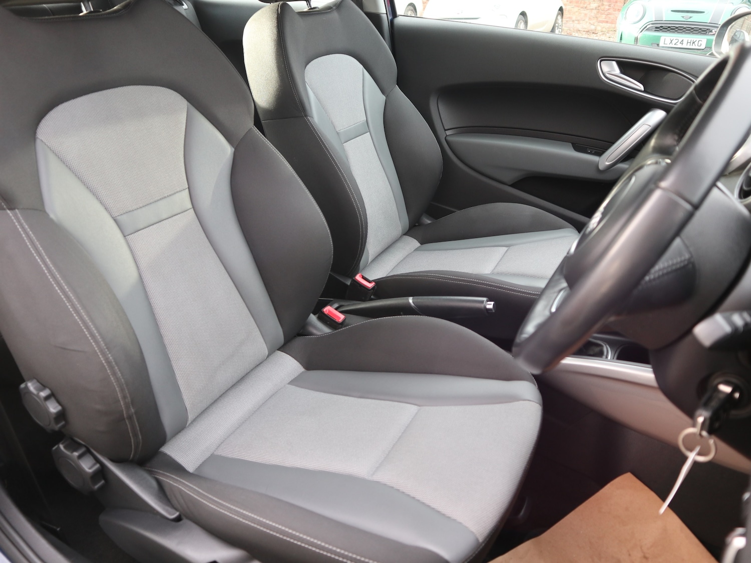 Used Audi A1 2015 for sale - 76922711: Photo 7