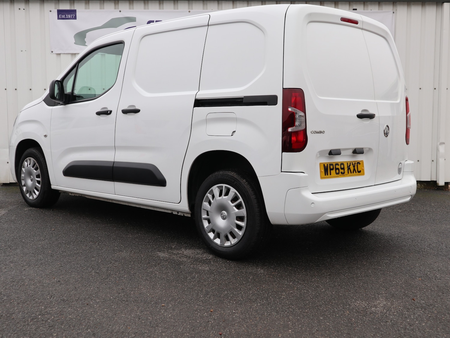 Used Vauxhall Combo 2019 for sale - 77341055: Photo 23