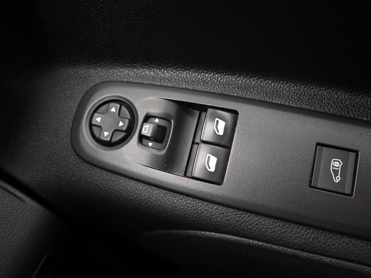 Used Vauxhall Combo 2019 for sale - 77341055: Photo 8