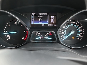 Used Ford Kuga 2016 for sale - 76480774: Photo