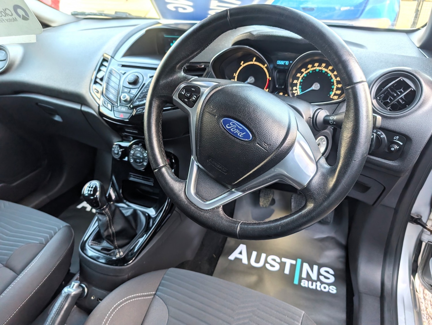 Used Ford Fiesta 2014 for sale - 76605957: Photo 5