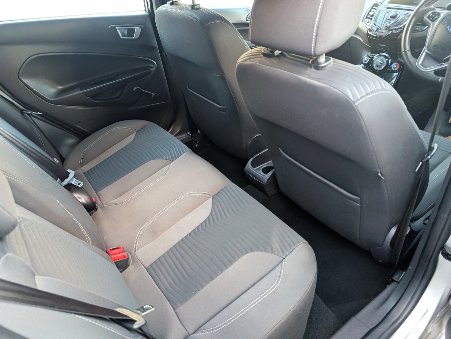 Used Ford Fiesta 2014 for sale - 76605957: Photo 6