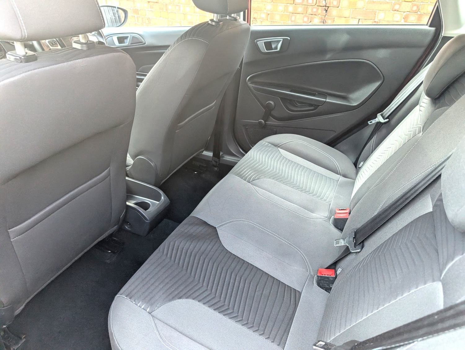 Used Ford Fiesta 2015 for sale - 78057040: Photo 7