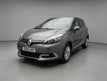 Used Renault Scenic 2016 for sale - 79311399: Photo