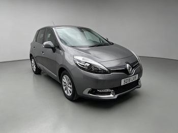 Used Renault Scenic 2016 for sale - 79311399: Photo