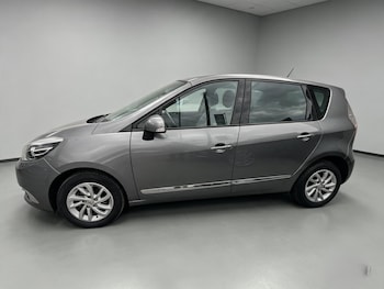 Used Renault Scenic 2016 for sale - 79311399: Photo