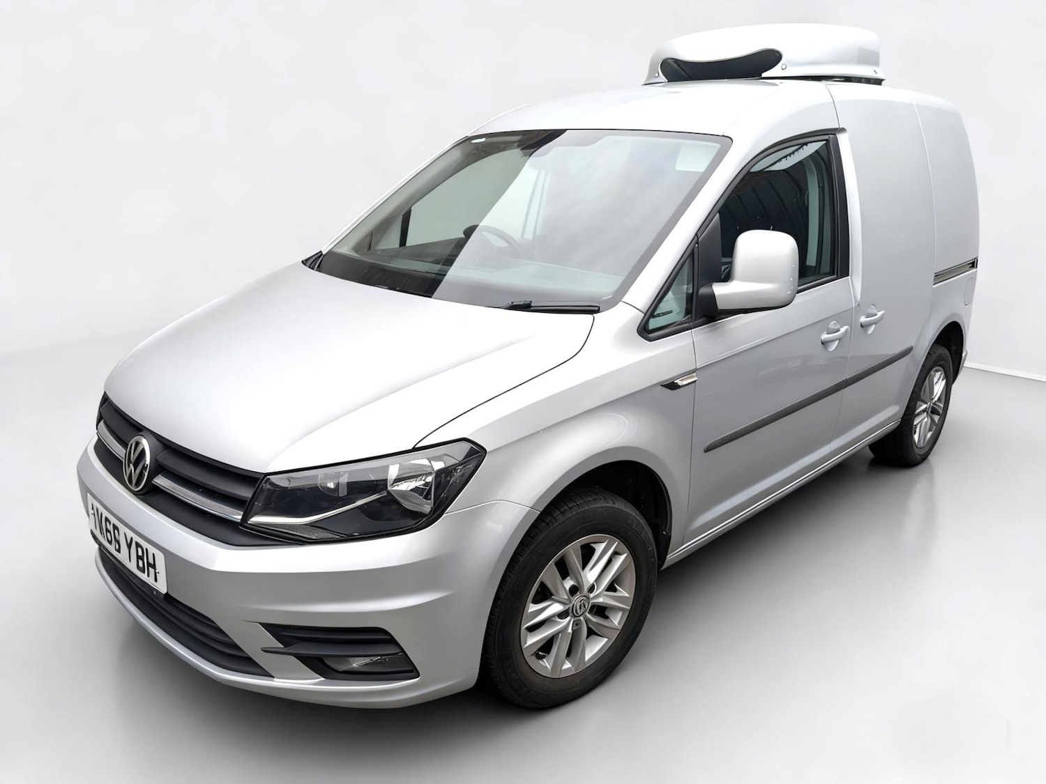Used Volkswagen Caddy 2019 for sale - 77662245: Photo 2