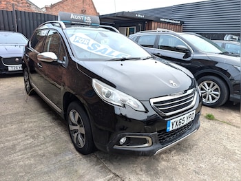 Used Peugeot 2008 2015 for sale - 76268535: Photo