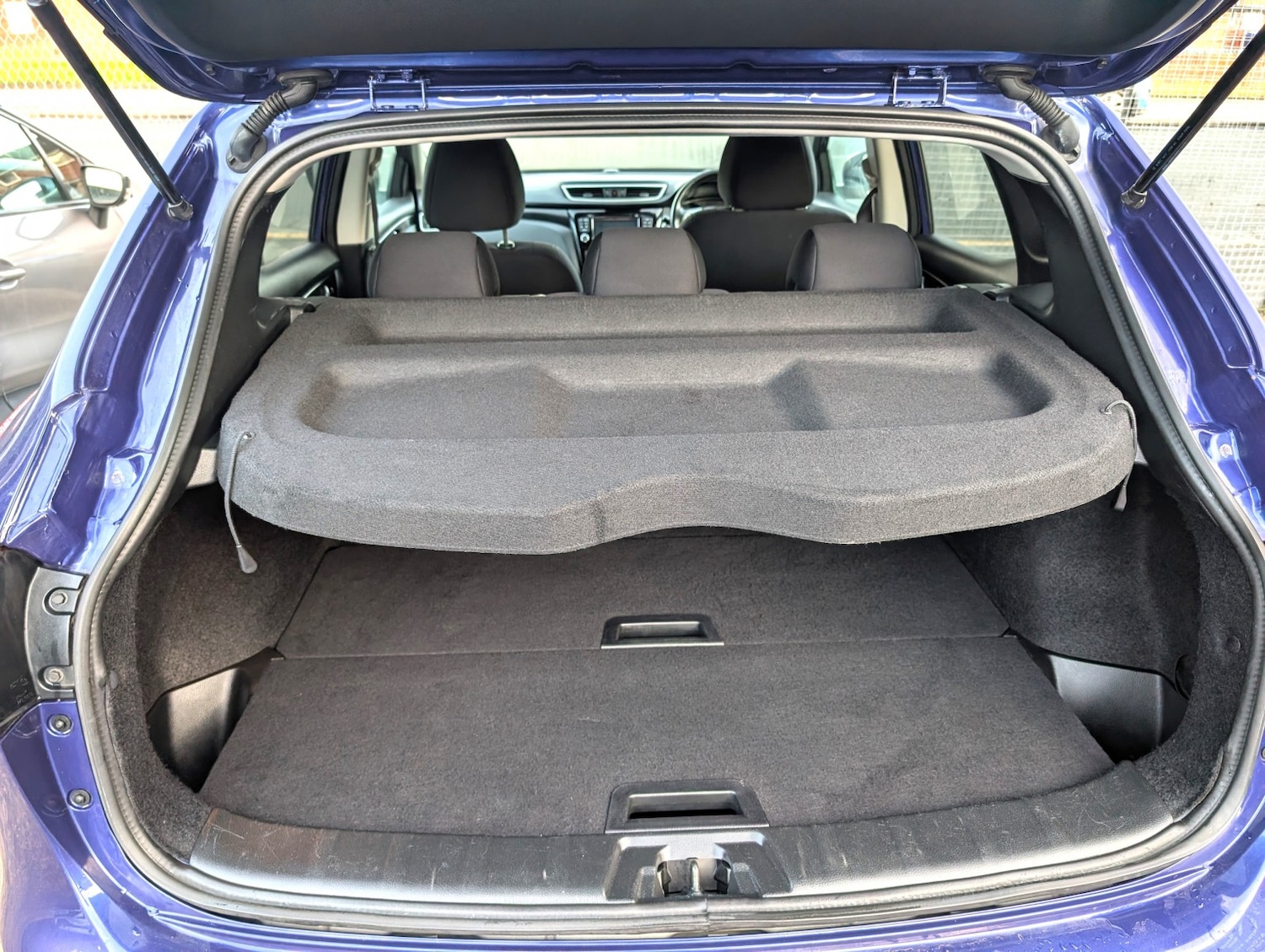 Used Nissan Qashqai 2017 for sale - 77395208: Photo 8