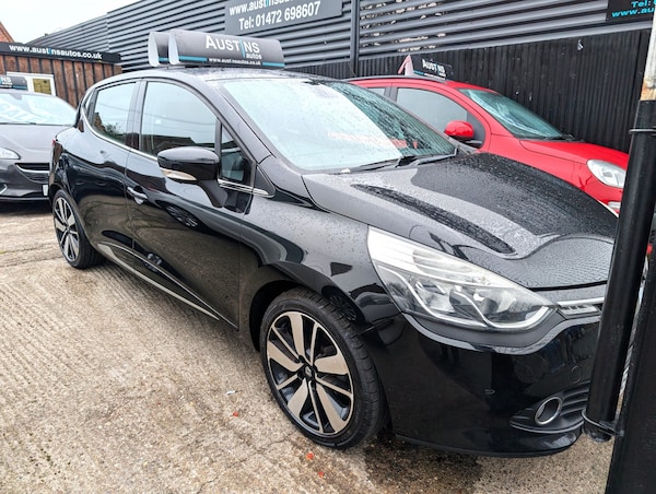 Used Renault Clio 2016 for sale - 76324807: Photo 1