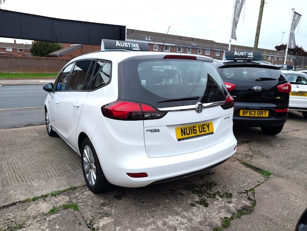 Used Vauxhall Zafira Tourer 2016 for sale - 76268623: Photo 3