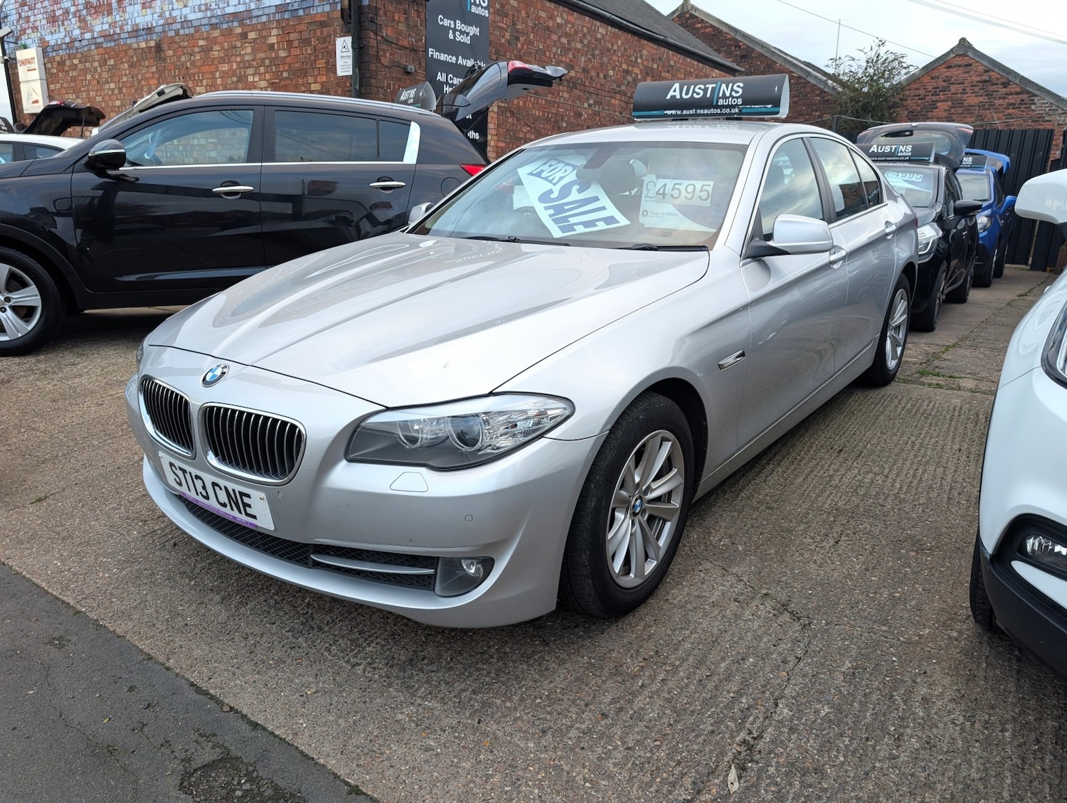 Used BMW 5 Series 2013 for sale - 76471232: Photo 2