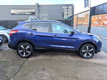 Used Nissan Qashqai 2016 for sale - 77357359: Photo