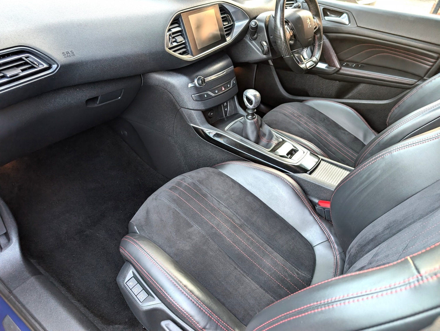 Used Peugeot 308 2015 for sale - 76910988: Photo 4