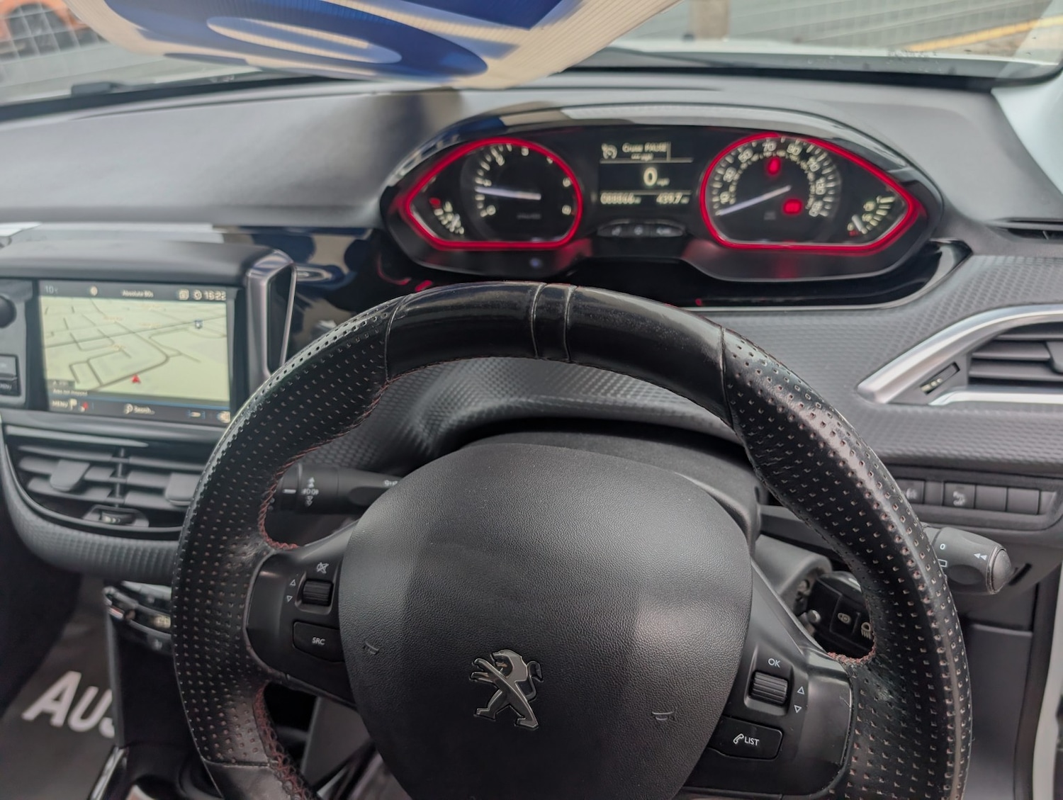 Used Peugeot 2008 2017 for sale - 76407566: Photo 5