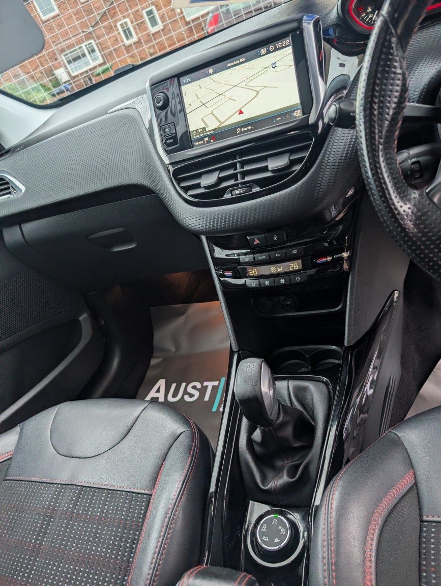 Used Peugeot 2008 2017 for sale - 76407566: Photo 7