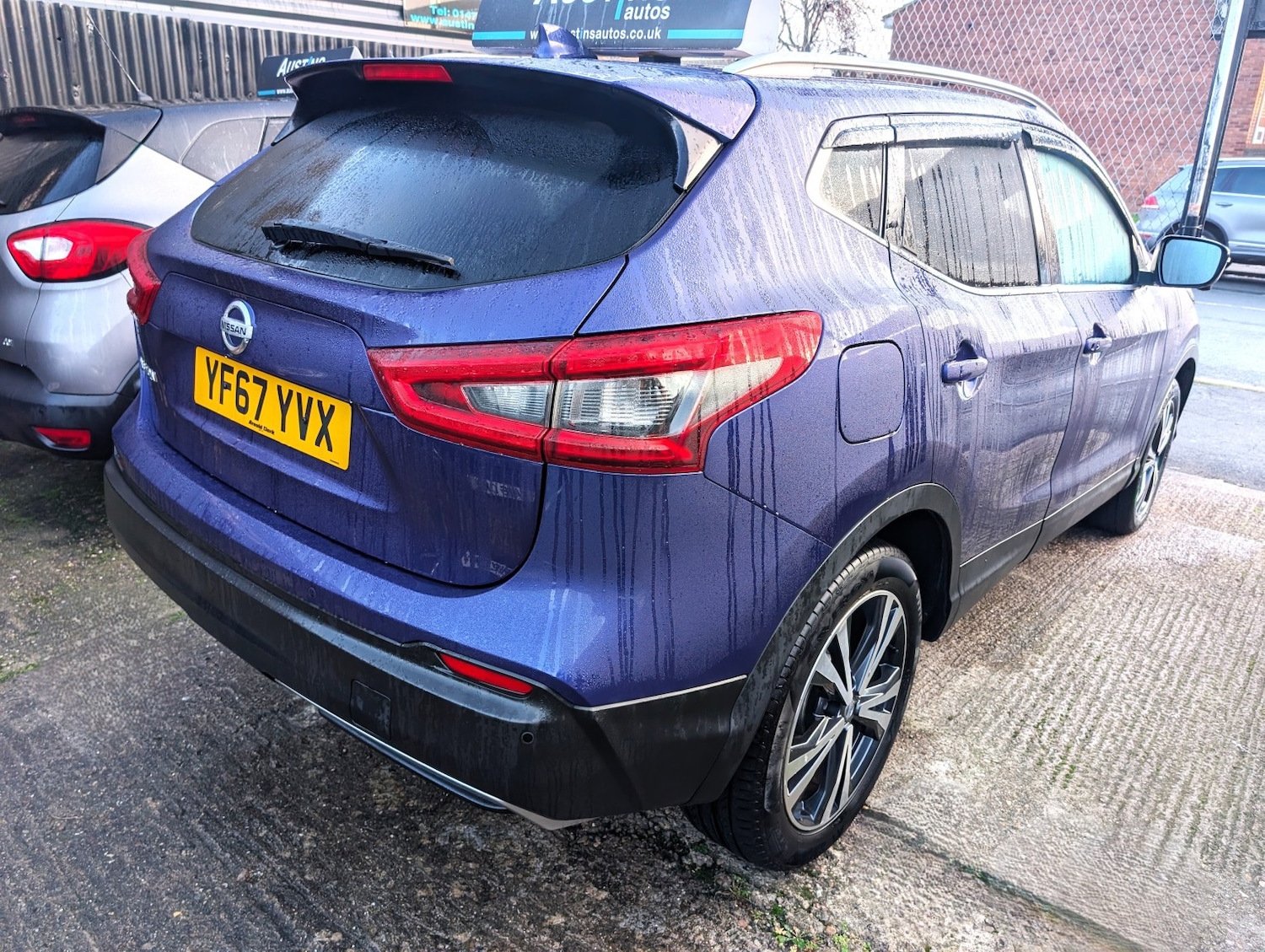 Used Nissan Qashqai 2017 for sale - 76837005: Photo 2