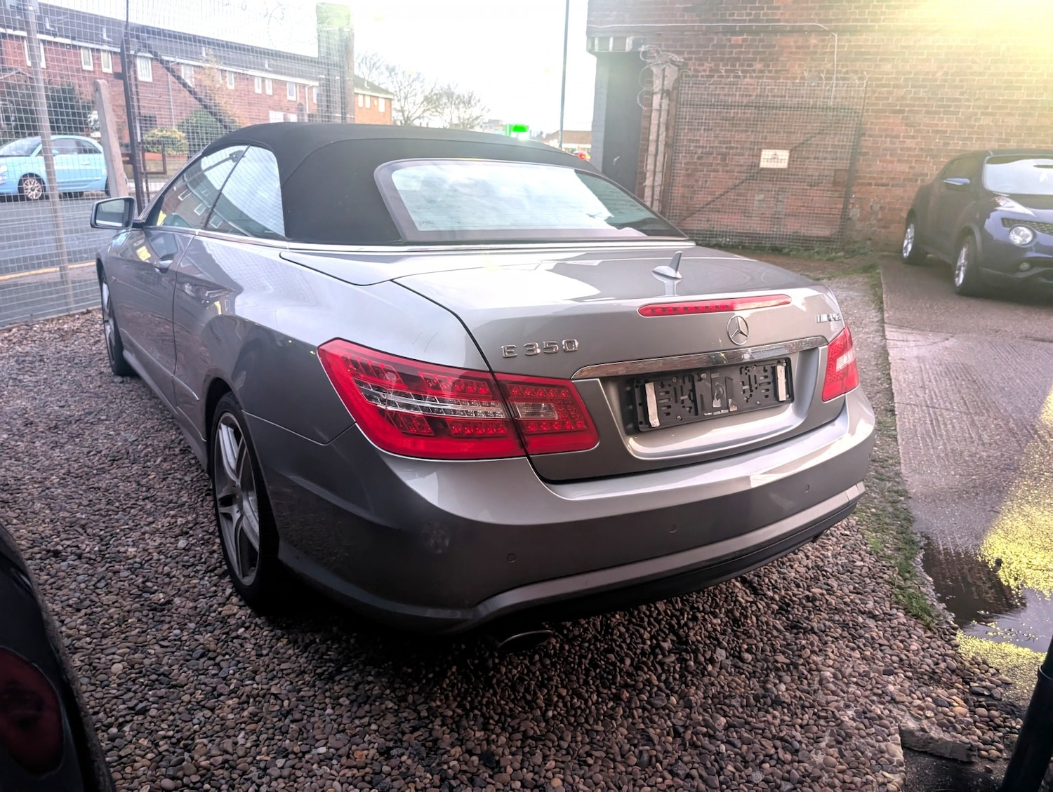 Used Mercedes-Benz E Class 2011 for sale - 76725715: Photo 4