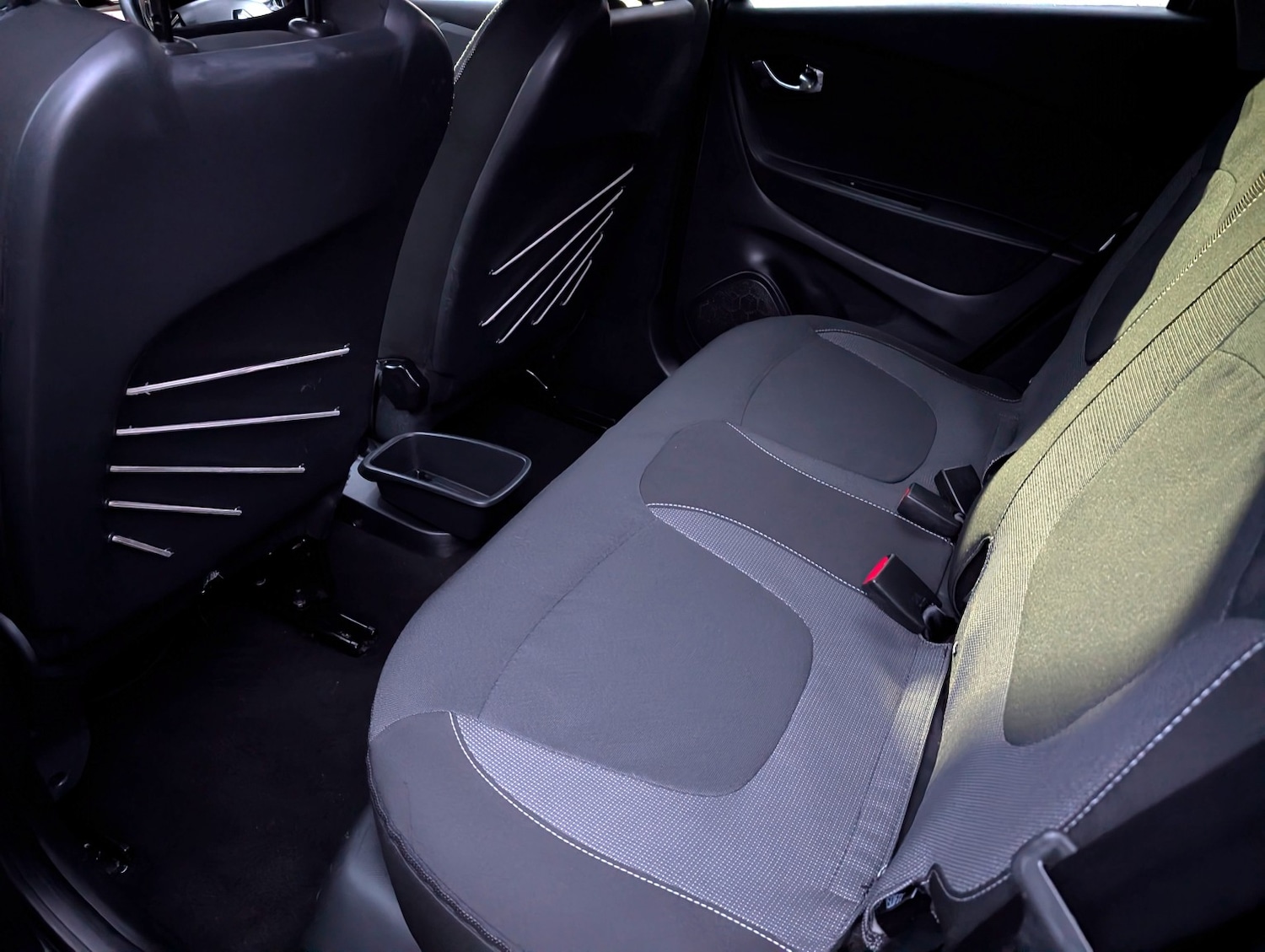 Used Renault Captur 2015 for sale - 76712626: Photo 8