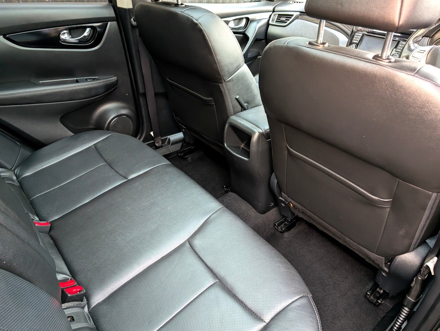 Used Nissan Qashqai 2015 for sale - 76407572: Photo 4