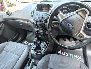 Used Ford Fiesta 2016 for sale - 79266925: Photo